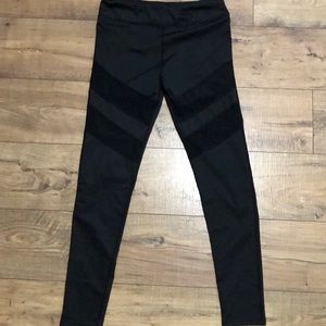Black leggings never worn 🌻 large